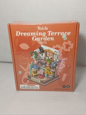 Rolife Dreaming Terrace Garden DS030 Miniature Planting Shed New Sealed